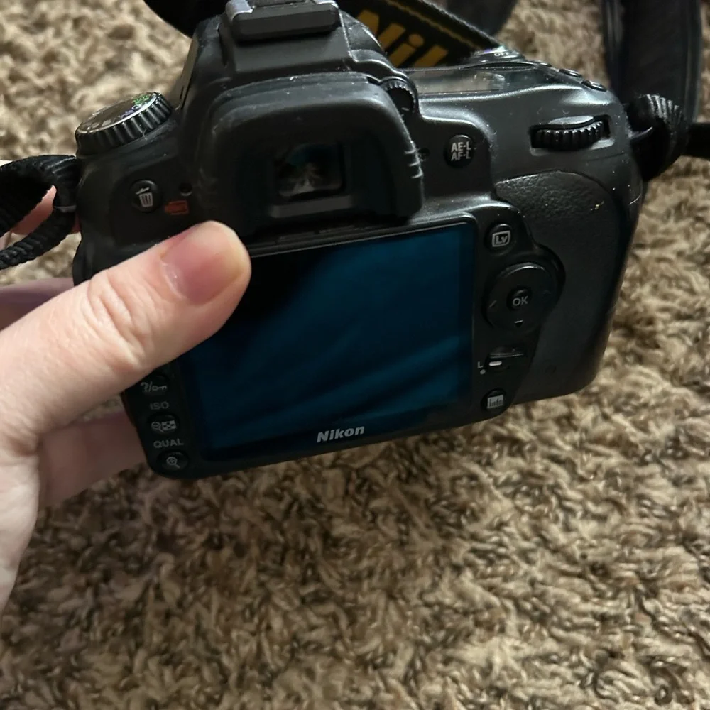 Nikon D90 18-105 VR Kit With Extra Lens